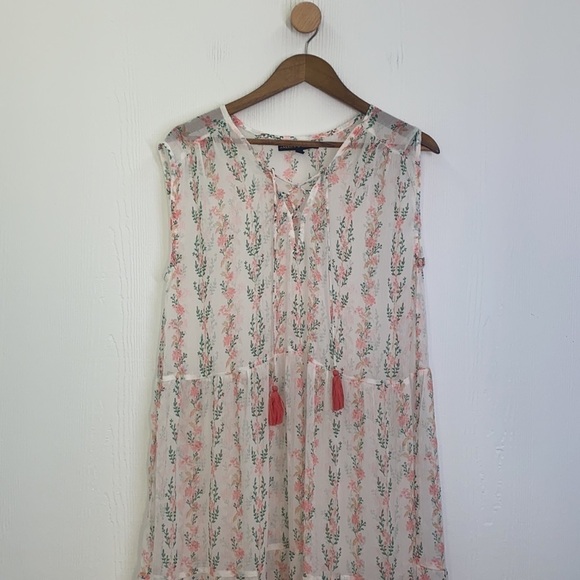 America & Beyond - Pastel Floral See Thru Maxi With Tassels Dress Size Large - Picture 9 of 11